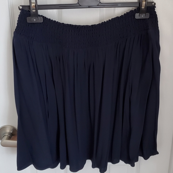 Talula EUC Navy Marcilly Blouse - Picture 2 of 8